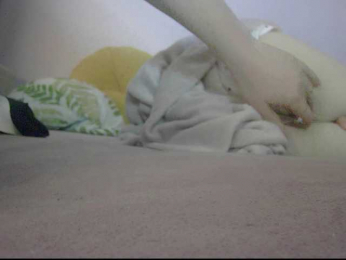 HellInsideUs webcam model stream image