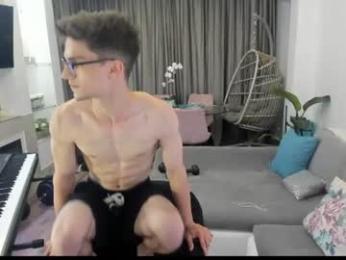 johnnyk8 webcam model stream image