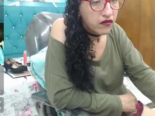 asherat webcam model stream image