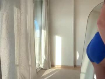 heyskylar webcam model stream image