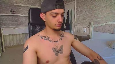OscarGriffin webcam model stream image