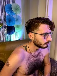 axel_giracr webcam model stream image