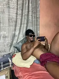 naughty_thick webcam model stream image