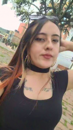 SarahRusso webcam model stream image