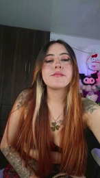 SarahRusso webcam model stream image