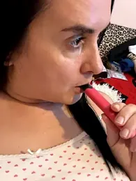 TriumphLove webcam model stream image