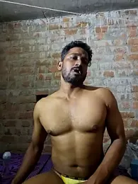 Rabi_BULKBEAST webcam model stream image