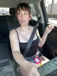 MommyGambit webcam stripchat model stream image