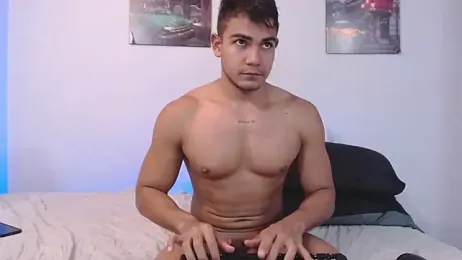 boy_royalty_ webcam model stream image
