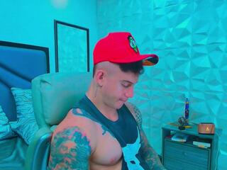 Paul Thompson webcam model stream image