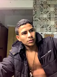 Novindot23cm webcam model stream image