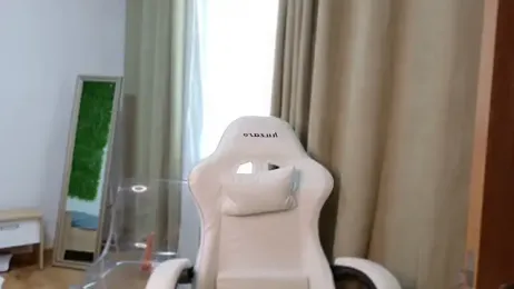 Lorennameliyy webcam model stream image