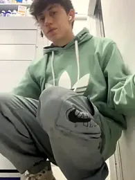 MaxiDoctor1 webcam model stream image