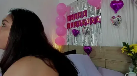 Lauralove_69 webcam model stream image