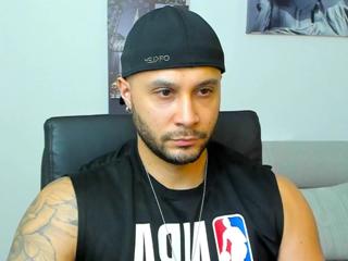 Luke Siner webcam flirt4free model stream image