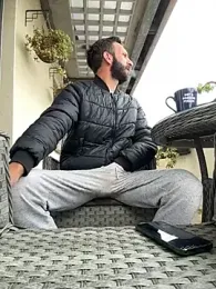 Michel_huge webcam model stream image