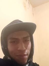 AlexAlejandro13 webcam model stream image