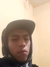 AlexAlejandro13 webcam model stream image