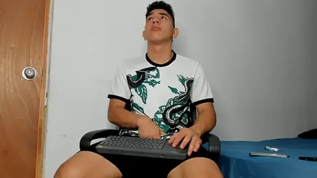 andrew_rose_ webcam model stream image