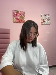 kae_styles webcam model stream image