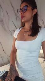 Yvonne_Collins webcam cam4 model stream image