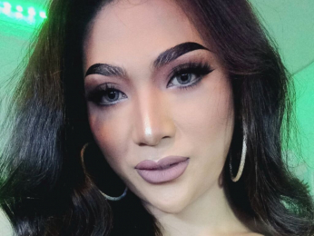 MikaWilson webcam model stream image