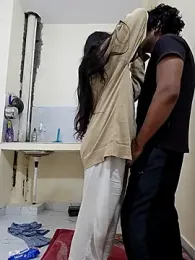 riya190 webcam model stream image