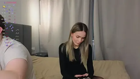 W___ webcam model stream image