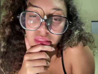 absolutehorror webcam model stream image