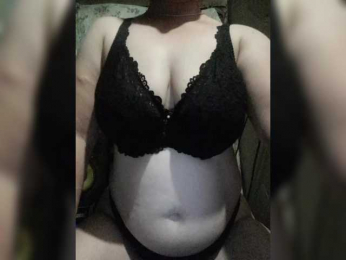 Iriska2025 webcam bongacams model stream image