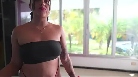 GGislandhot webcam model stream image
