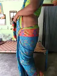 TamilSelviRoja webcam model stream image