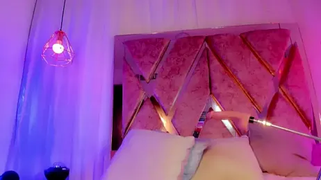 atenea_taylor_ webcam model stream image