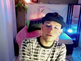 guys-sex18 webcam model stream image