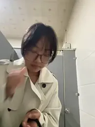 xiaotian88 webcam model stream image