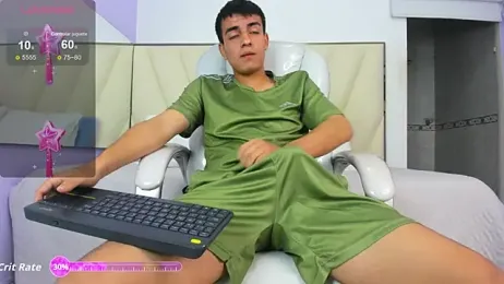 Hotboy21_ webcam model stream image