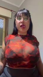 Lareyni26 webcam model stream image