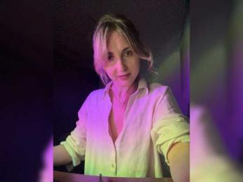 LunaSecret1 webcam model stream image