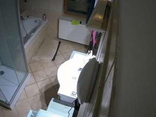 voyeurcam-julmodels-bath-2nd-2 webcam model stream image