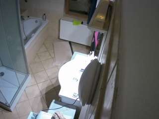 voyeurcam-julmodels-bath-2nd-2 webcam model stream image
