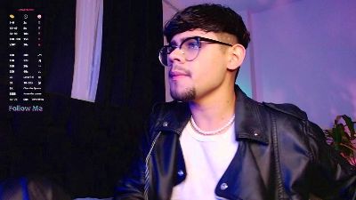 isaac_saenz webcam model stream image