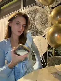 -AngelAri- webcam stripchat model stream image