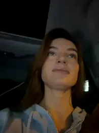 -AngelAri- webcam model stream image