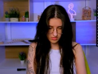 ariella_ley webcam model stream image
