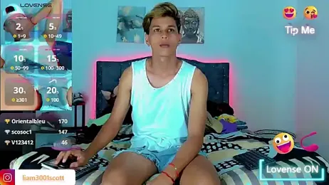 Liamscott_ webcam stripchat model stream image