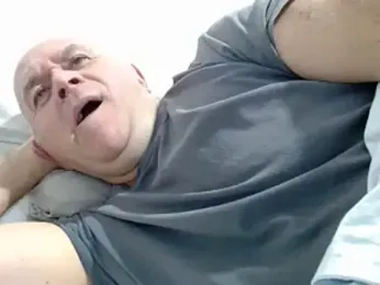 BIGBEARHOT webcam model stream image
