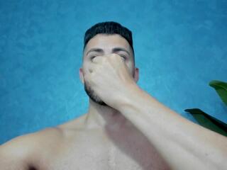 Cutler Q webcam model stream image