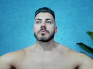 Cutler Q webcam model stream image