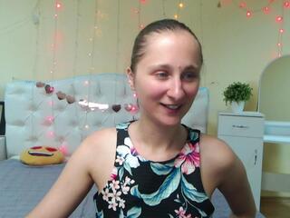 Michel Lee webcam model stream image
