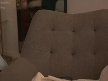 alyonaqueen_ webcam model stream image